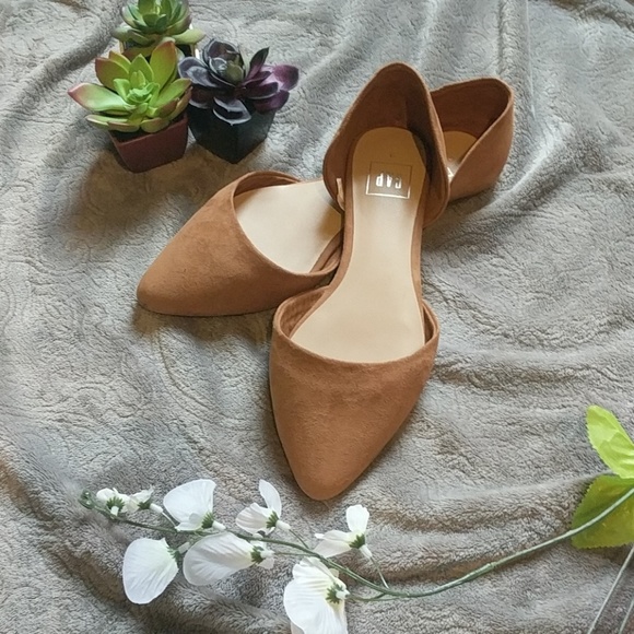GAP Shoes - GAP Camel Suede Flats